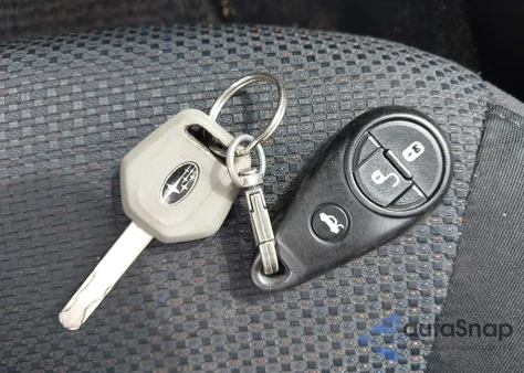 2013 Subaru Forester 2.5X Premium z USA, uszkodzony, nr VIN JF2SHADC5DH404156